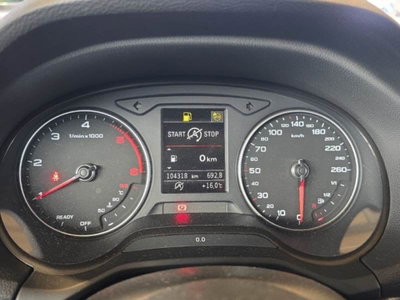 Audi Q2 Q2 30 TDI Business (6)