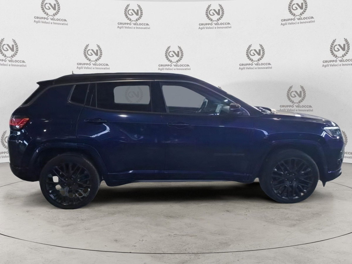 Jeep Compass 1.6 Multijet II 2WD S (9)