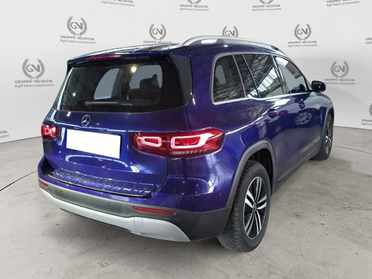 Mercedes-Benz GLB 200 d Automatic Business (12)