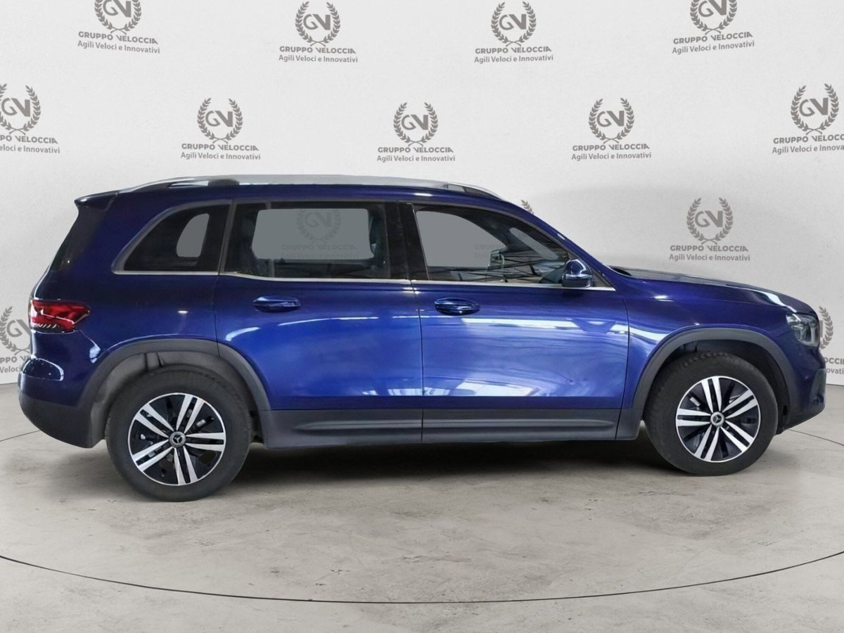 Mercedes-Benz GLB 200 d Automatic Business (9)