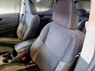 Nissan Qashqai 1.3 DIG-T 140 CV Business (4)