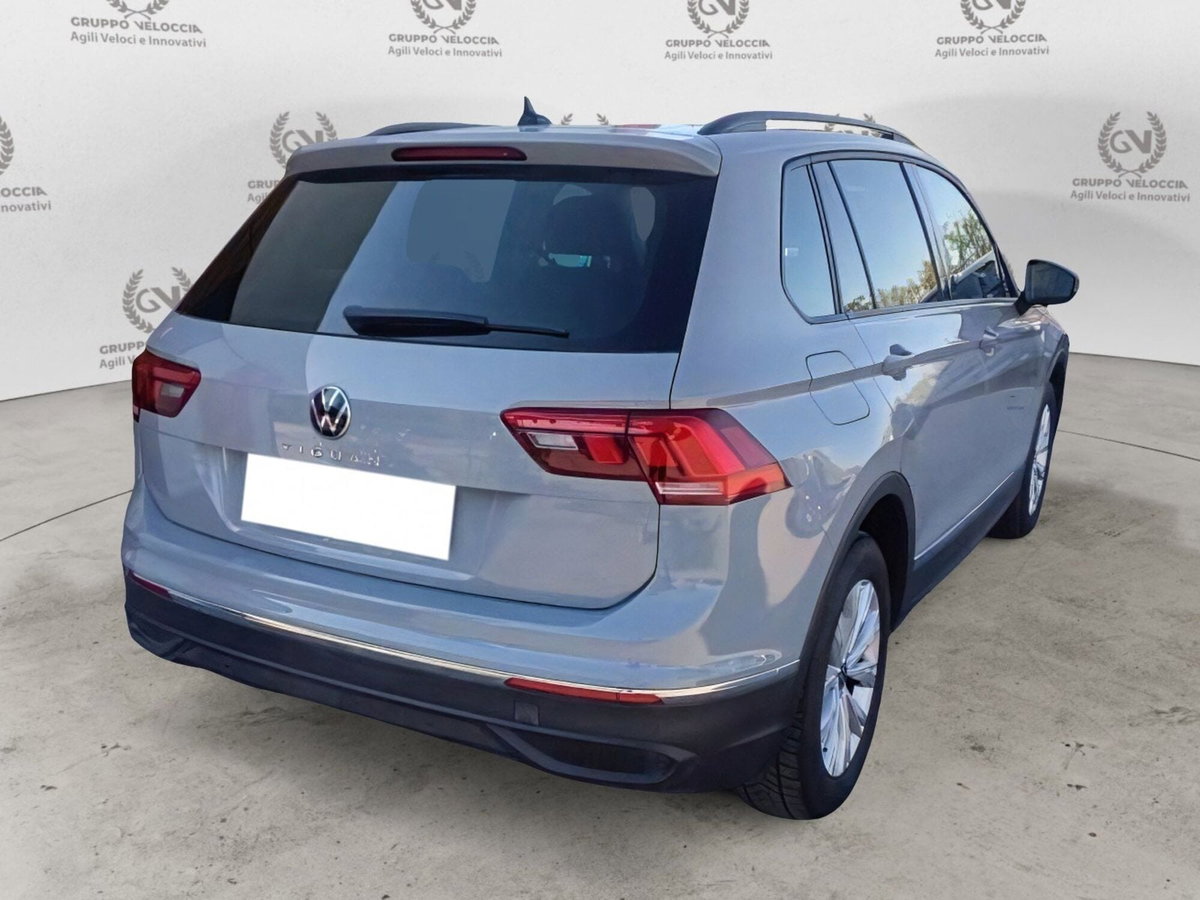 Volkswagen Tiguan Allspace 2.0 TDI SCR DSG 4MOTION Life (12)