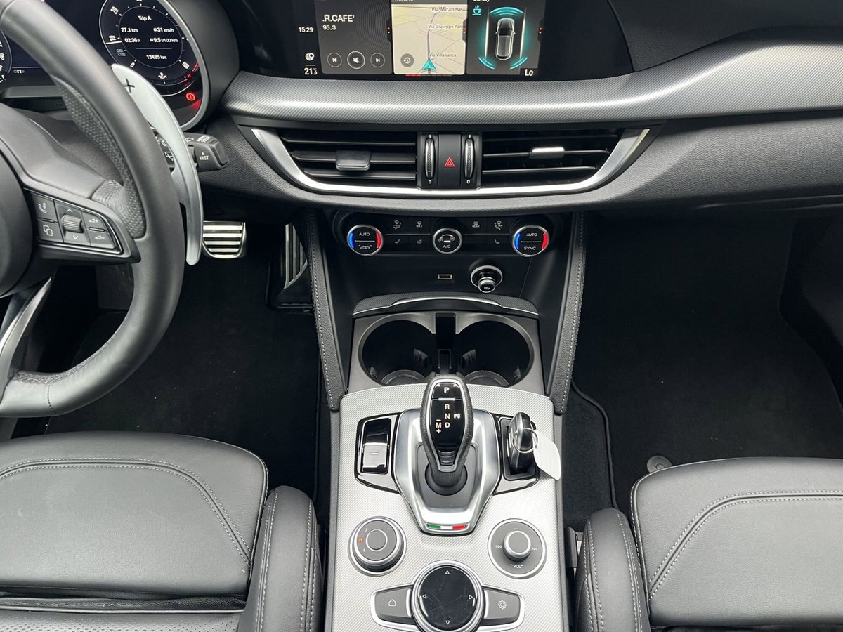 Alfa Romeo Stelvio Stelvio 2.2 Turbodiesel 210 CV AT8 Q4 Veloce (12)