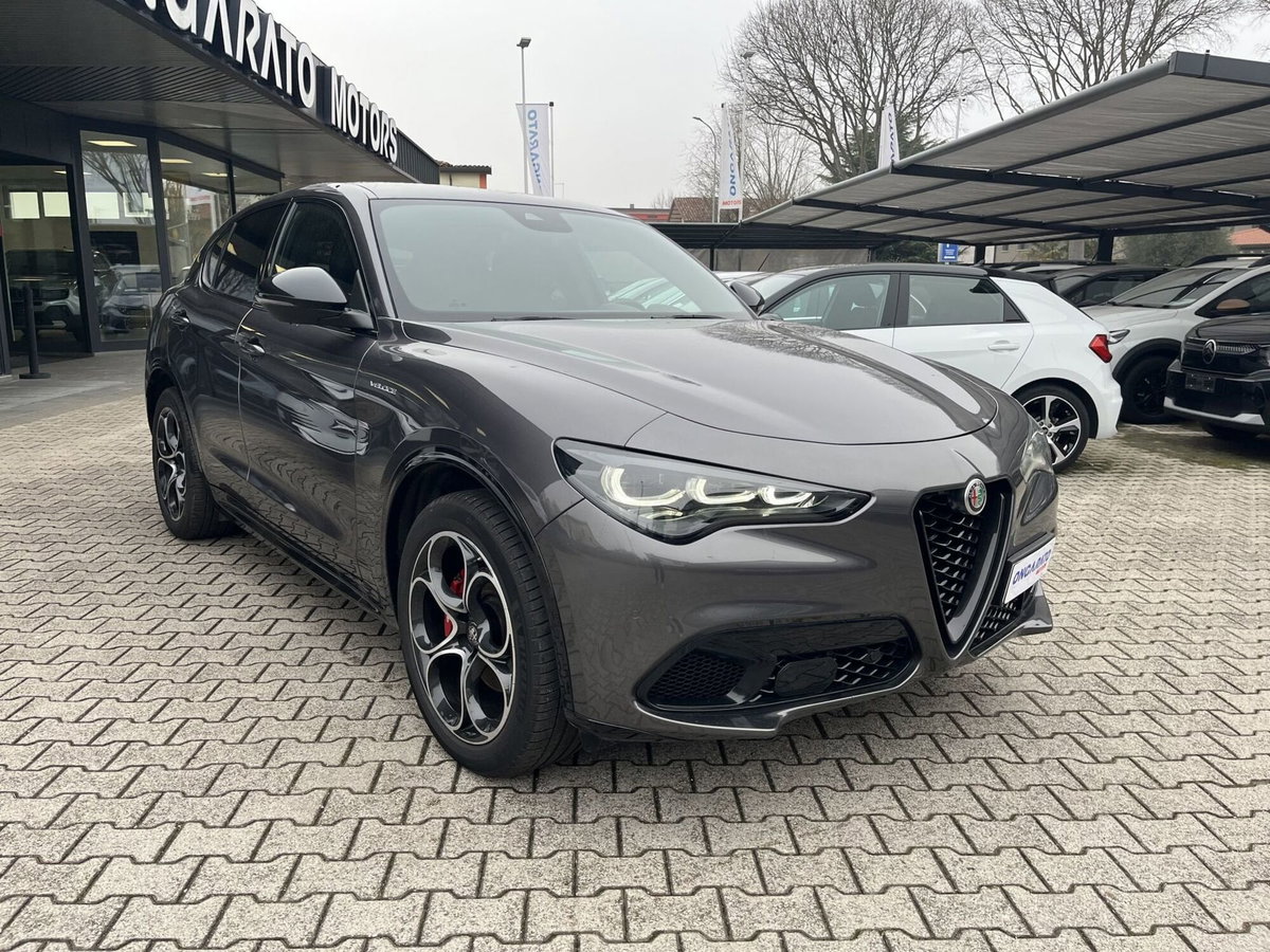 Alfa Romeo Stelvio Stelvio 2.2 Turbodiesel 210 CV AT8 Q4 Veloce (3)