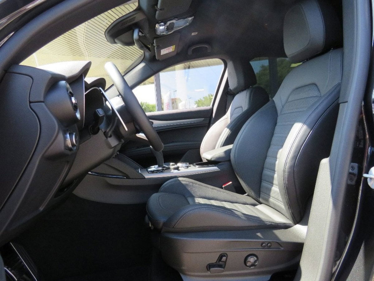 Alfa Romeo Stelvio Stelvio 2.2 Turbodiesel 210 CV AT8 Q4 Veloce (11)