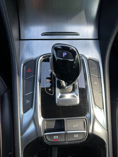 Mg HS 1.5 t-gdi Luxury auto (15)