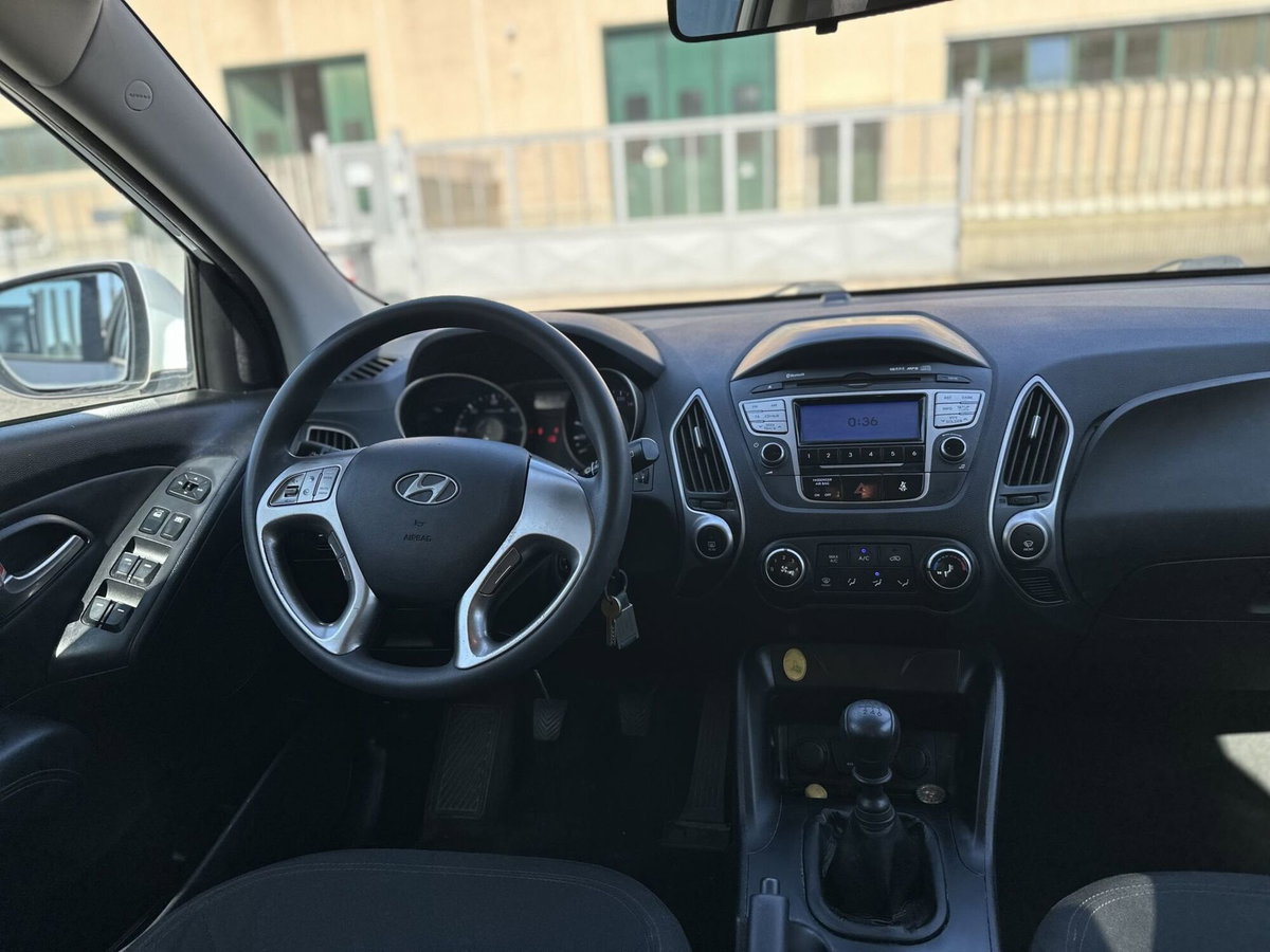 Hyundai ix35 1.7 CRDi 2WD Classic (13)