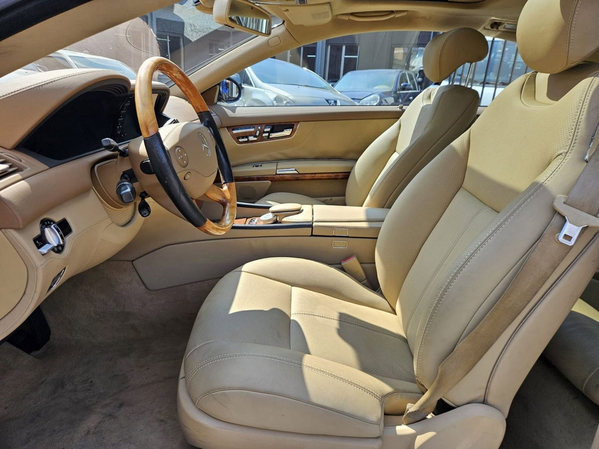 Mercedes-Benz CL 500 4Matic Sport (8)