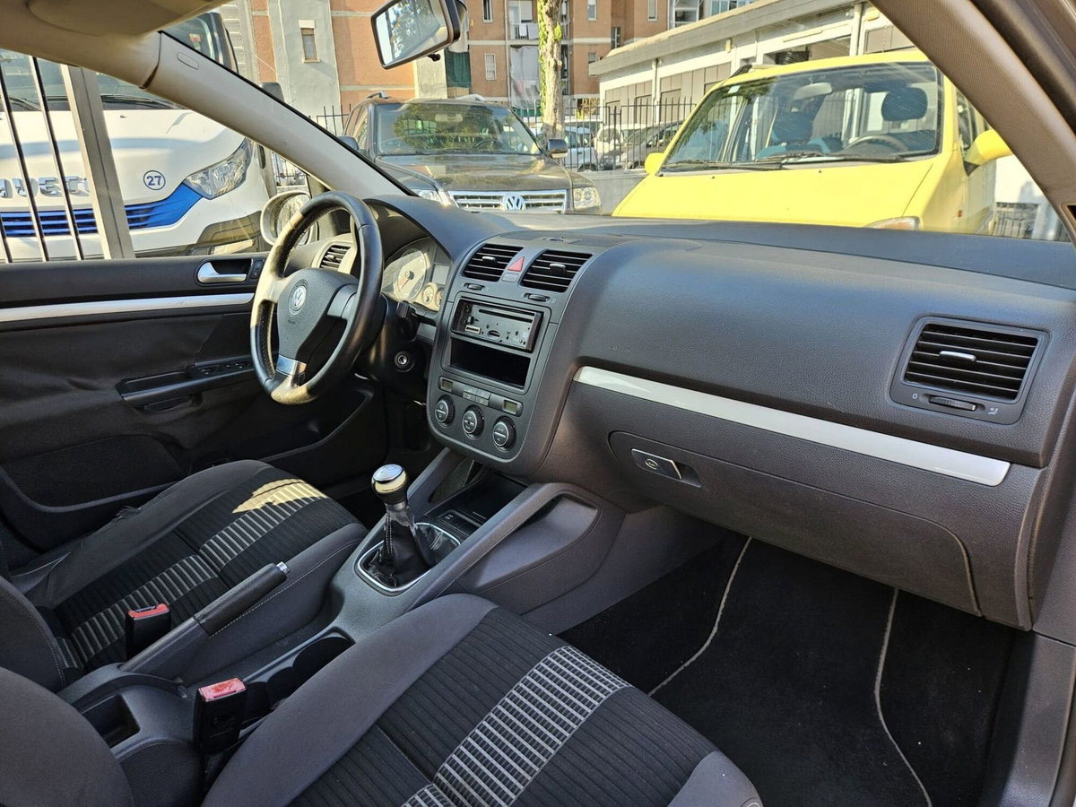 Volkswagen Golf 1.6 5p. United BiFuel G (9)