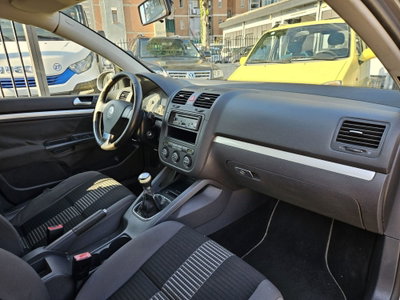 Volkswagen Golf 1.6 5p. United BiFuel G (9)
