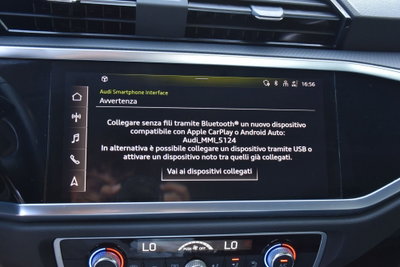 Audi Q3 35 TDI quattro S tronic Business (10)