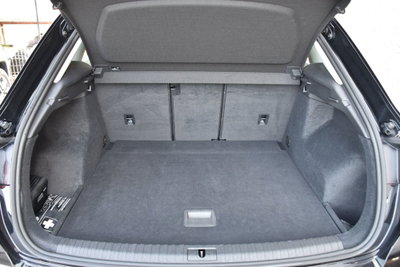 Audi Q3 35 TDI quattro S tronic Business (14)