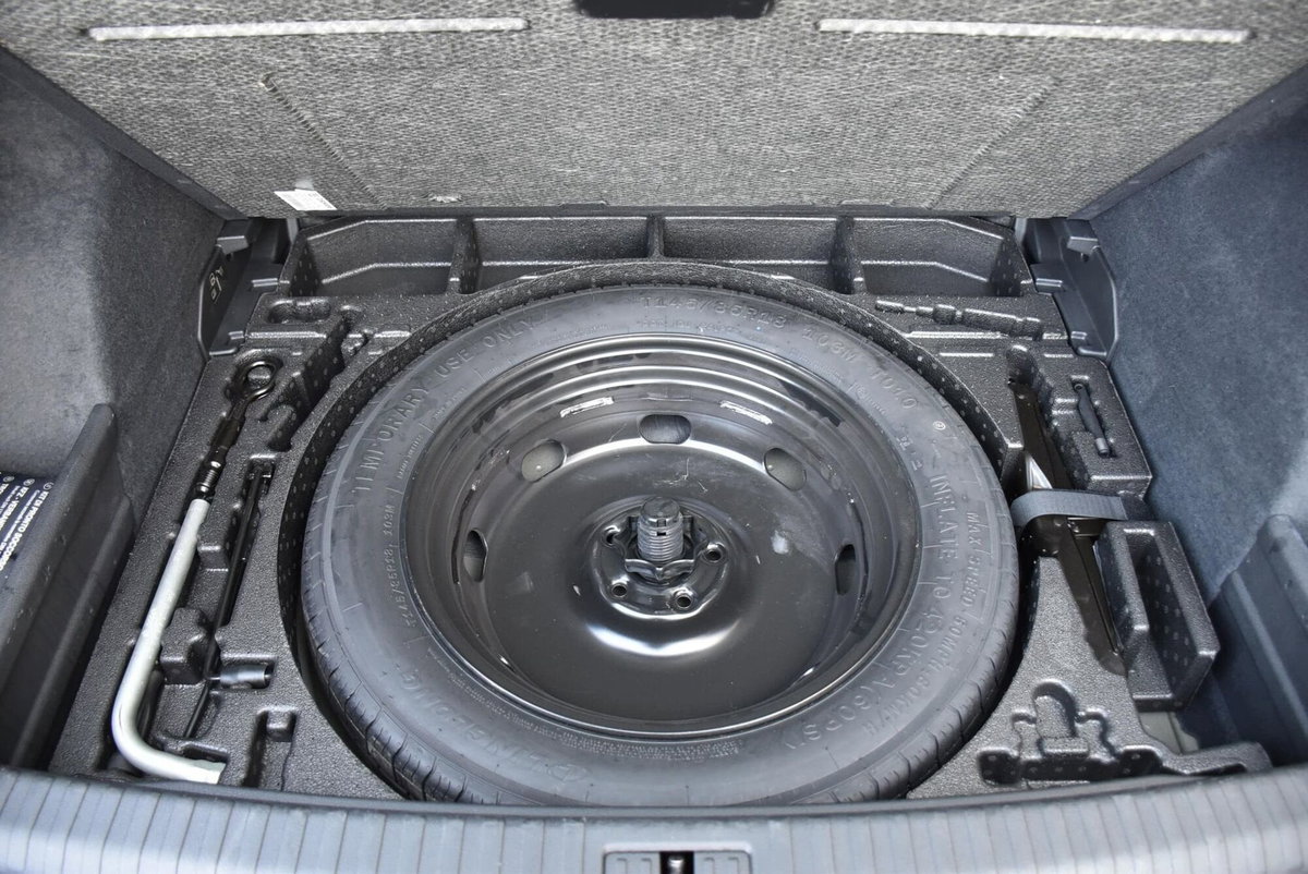 Audi Q3 35 TDI quattro S tronic Business (15)
