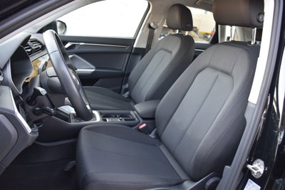 Audi Q3 35 TDI quattro S tronic Business (6)