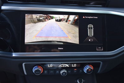 Audi Q3 35 TDI quattro S tronic Business (9)