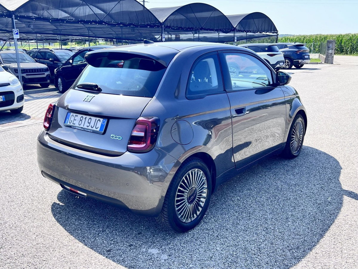 Fiat 500 Cabrio Icon Cabrio 42 kWh (3)