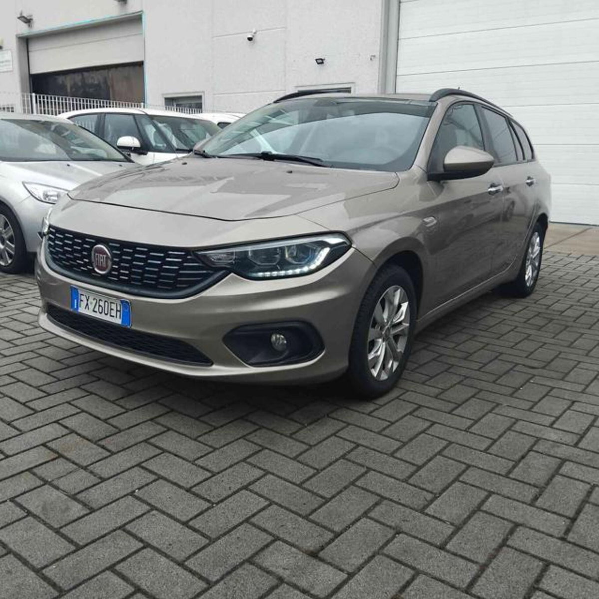 Fiat Tipo Station Wagon Tipo 1.6 Mjt S&S SW Lounge (2)
