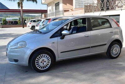 Fiat Grande Punto 1.4 5 porte Active Natural Power (4)