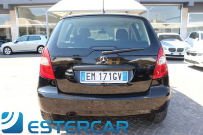 Mercedes-Benz Classe A 160 CDI AUTOMATIC Executive (11)