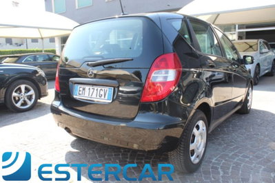 Mercedes-Benz Classe A 160 CDI AUTOMATIC Executive (2)