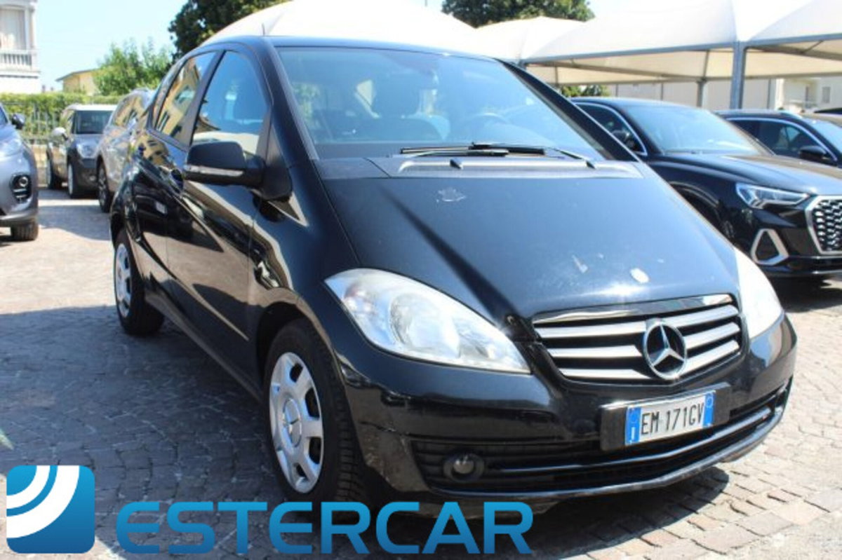 Mercedes-Benz Classe A 160 CDI AUTOMATIC Executive (7)