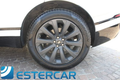 Land Rover Range Rover Velar 2.0D I4 240 CV R-Dynamic S (17)