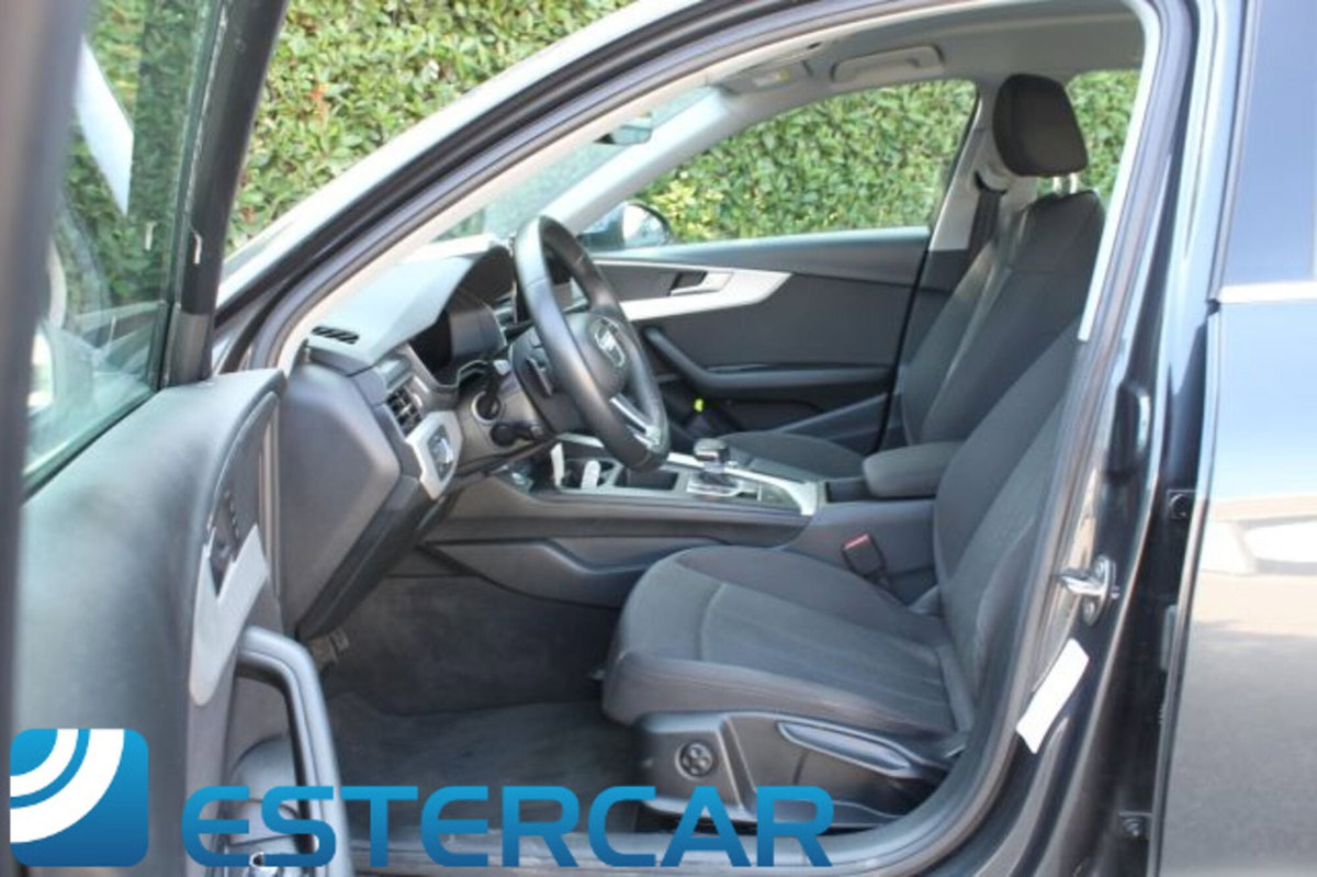 Audi A4 Avant 35 TDI/163 CV S tronic Business Advanced (4)
