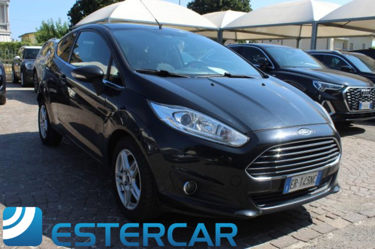 Ford Fiesta 1.5 TDCi 75CV 3 porte Titanium (7)