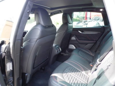 Maserati Levante Levante V8 580 CV AWD Trofeo (12)