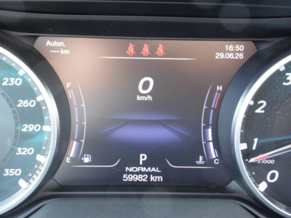 Maserati Levante Levante V8 580 CV AWD Trofeo (16)