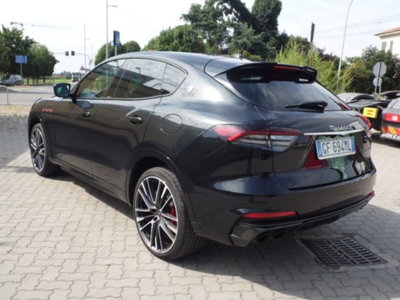 Maserati Levante Levante V8 580 CV AWD Trofeo (2)