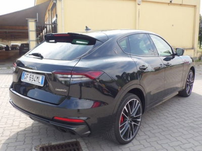 Maserati Levante Levante V8 580 CV AWD Trofeo (7)