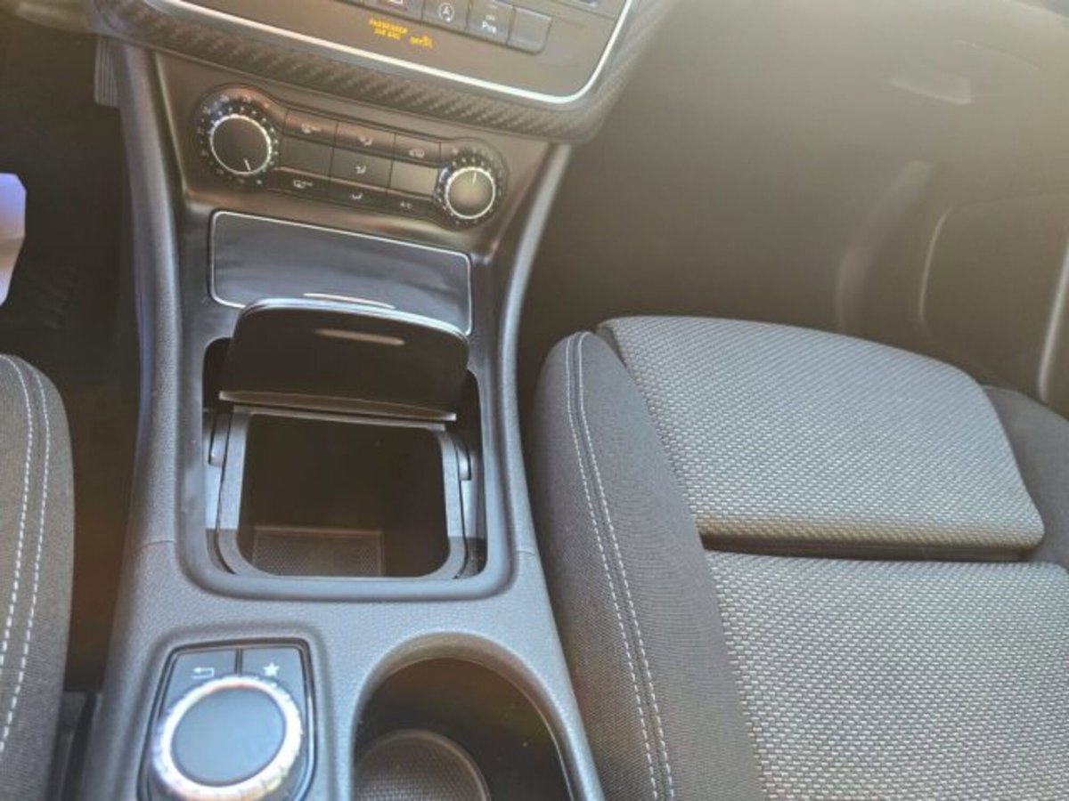 Mercedes-Benz GLA SUV 200 d Automatic Executive (12)