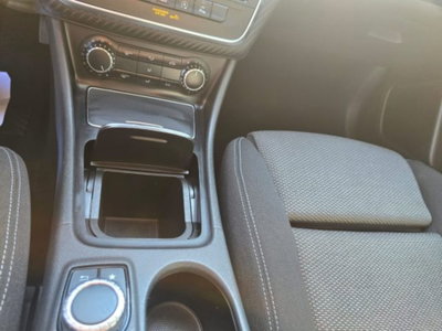 Mercedes-Benz GLA SUV 200 d Automatic Executive (12)
