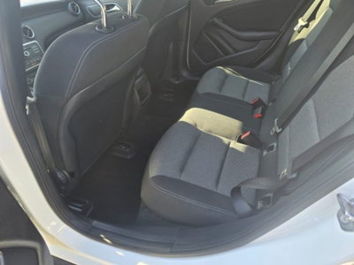Mercedes-Benz GLA SUV 200 d Automatic Executive (14)