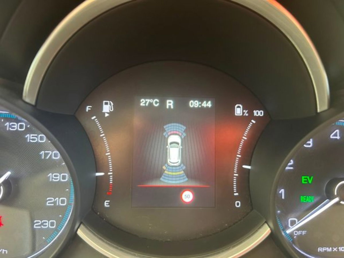 Fiat 500X 1.5 t4 hybrid Sport 130cv dct (12)
