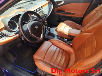Alfa Romeo Giulietta 2.0 JTDm Super 175cv tct (8)