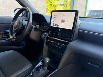 Toyota Yaris Cross 1.5h GR Sport Black Sky fwd 116cv e-cvt (10)