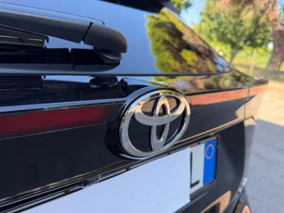 Toyota Yaris Cross 1.5h GR Sport Black Sky fwd 116cv e-cvt (16)