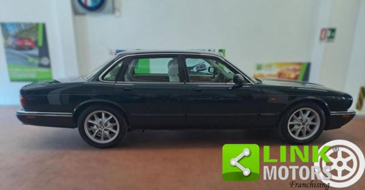 Jaguar XJ 3.2 cat Executive (2)