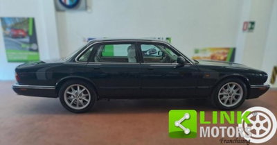 Jaguar XJ 3.2 cat Executive (2)