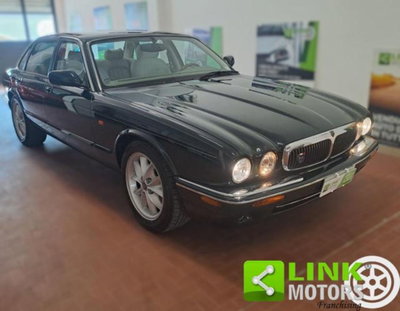 Jaguar XJ 3.2 cat Executive (5)