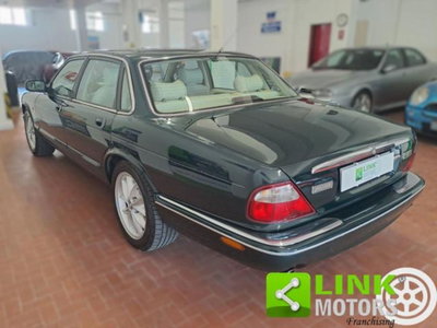 Jaguar XJ 3.2 cat Executive (7)