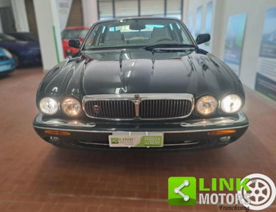 Jaguar XJ 3.2 cat Executive (9)