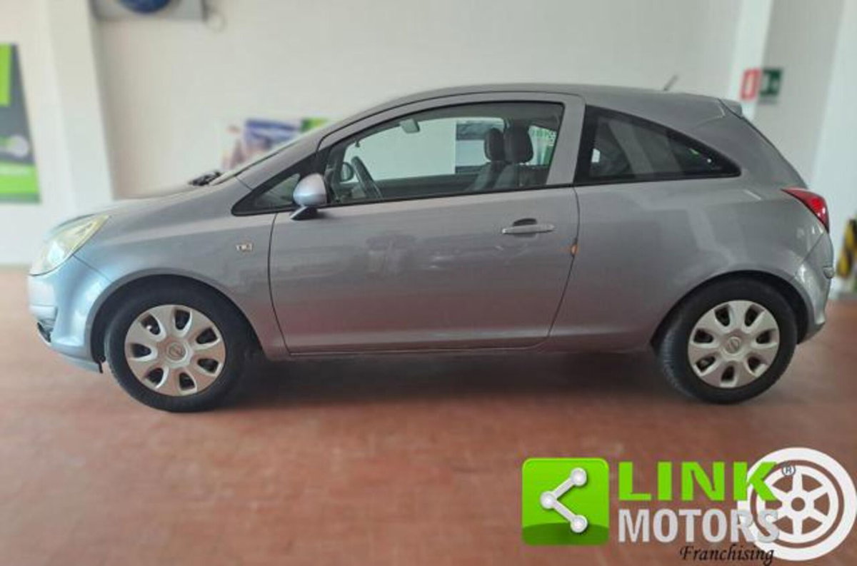 Opel Corsa 1.2 3 porte Easytronic Sport (3)