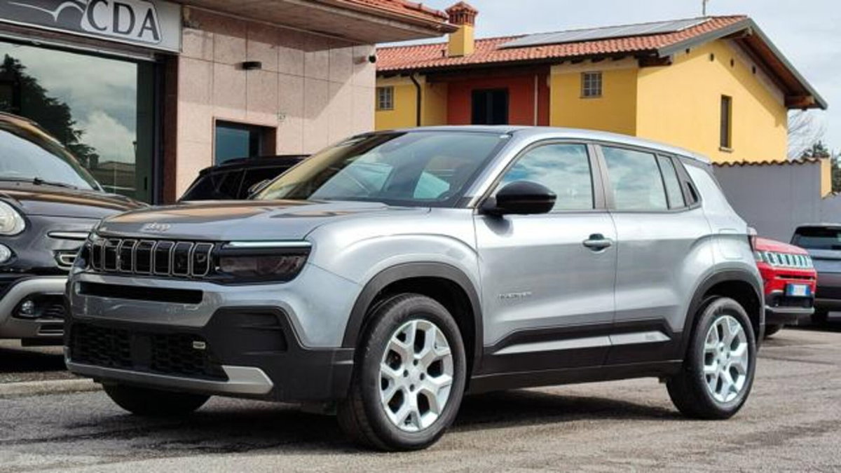 Jeep Avenger 1.2 turbo Altitude fwd 100cv (2)