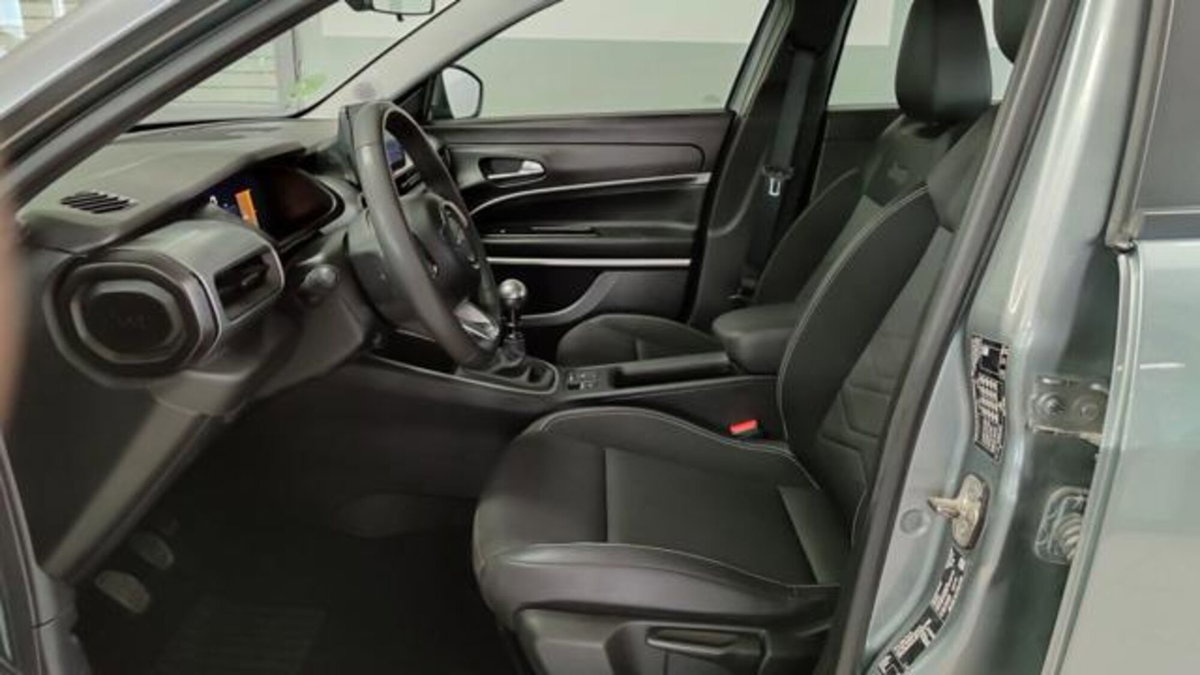 Jeep Avenger 1.2 turbo Altitude fwd 100cv (20)