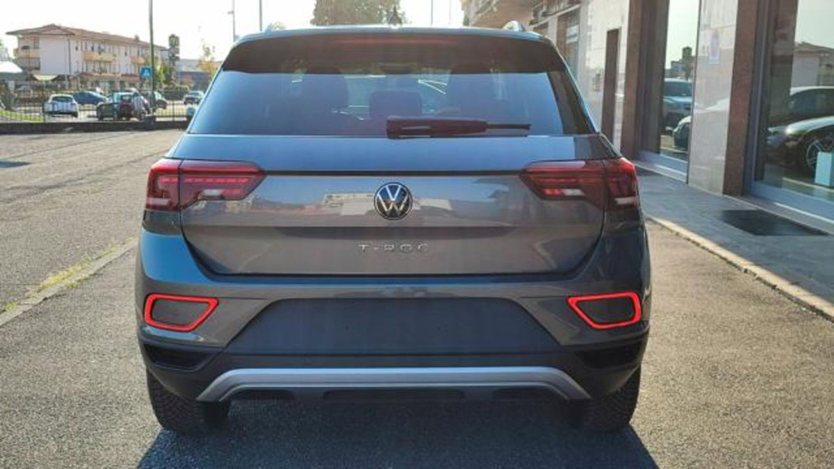 Volkswagen T-Roc 1.0 tsi Style 115cv (4)