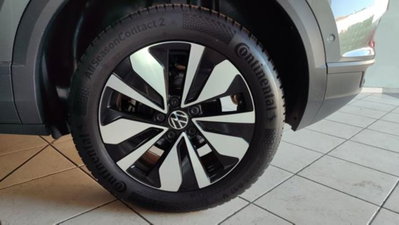 Volkswagen T-Roc 1.0 tsi Style 115cv (5)