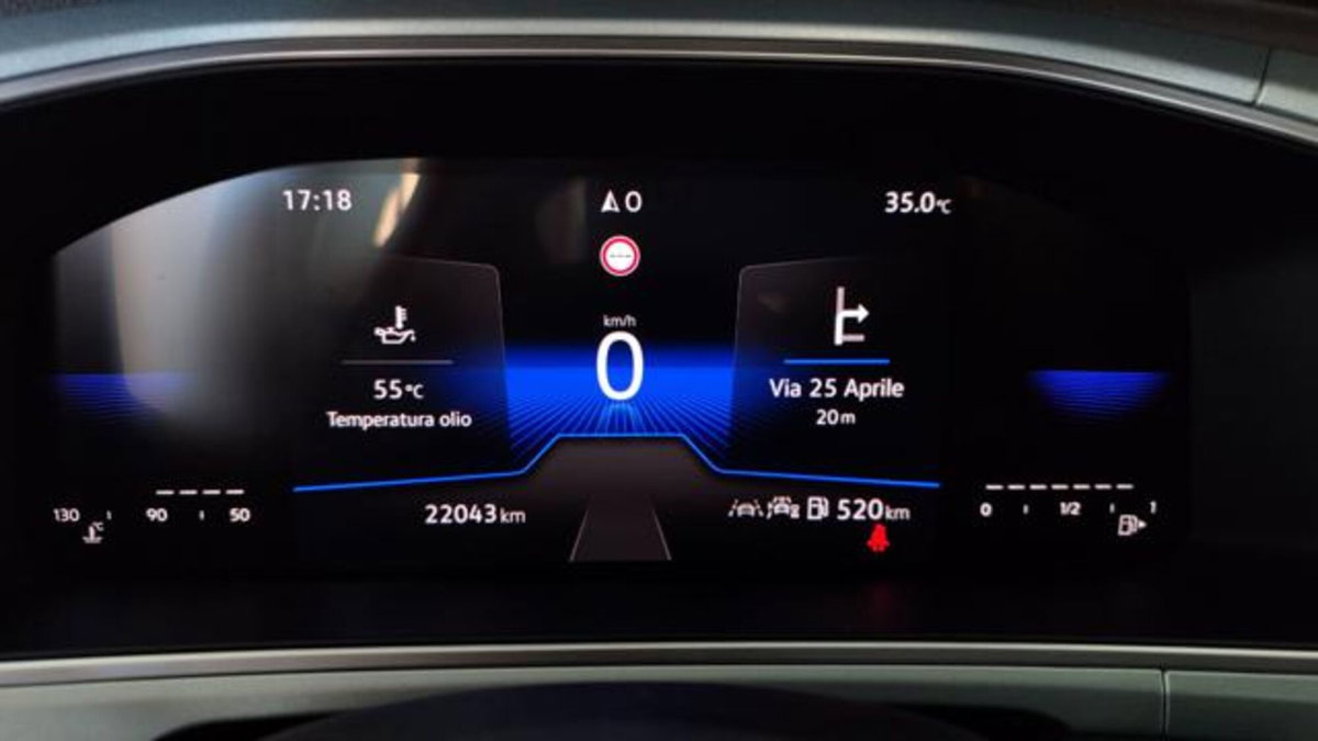 Volkswagen T-Roc 1.0 tsi Style 115cv (9)